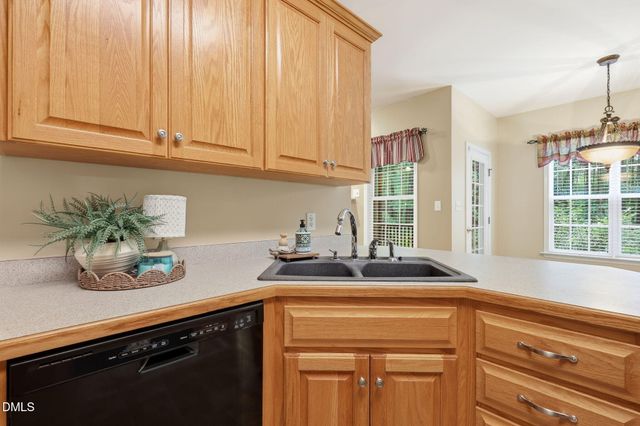 99 Athol Court, Clayton, NC 27527