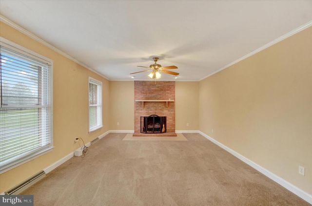 3870 AUTUMN LN, Stewartstown, PA 17363