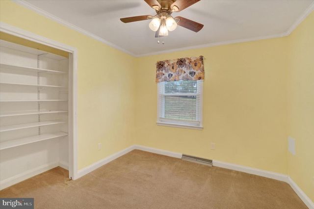 3870 AUTUMN LN, Stewartstown, PA 17363