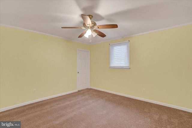 3870 AUTUMN LN, Stewartstown, PA 17363