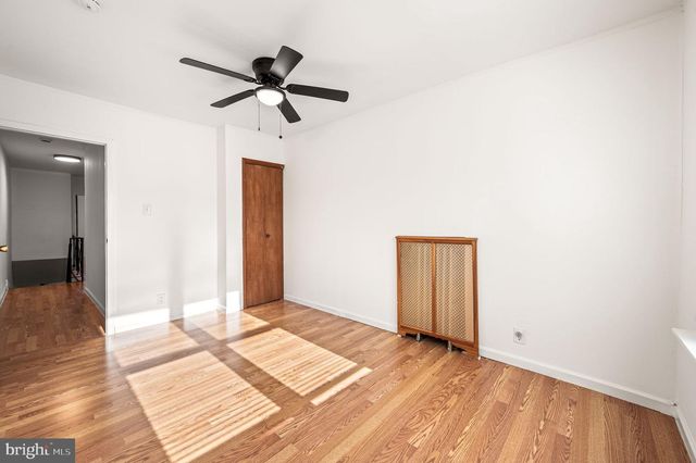 360 HUNTLEY RD, Upper Darby, PA 19082