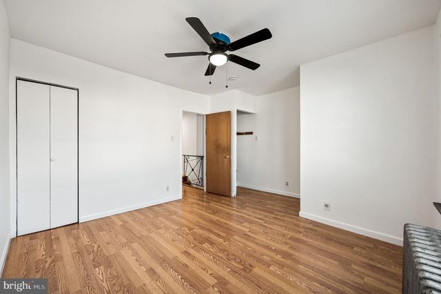 360 HUNTLEY RD, Upper Darby, PA 19082