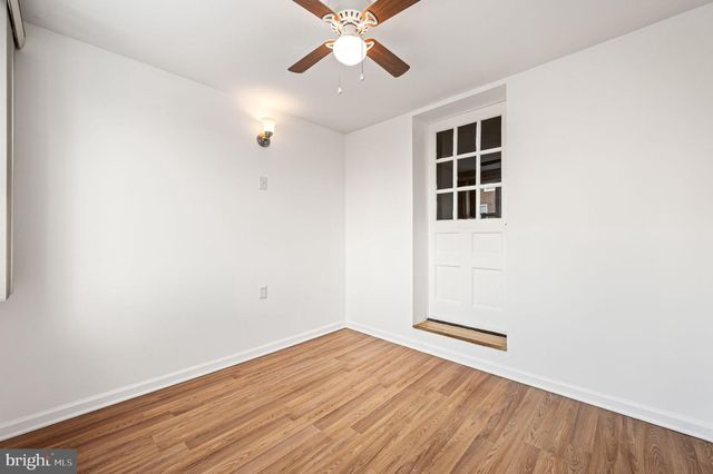 360 HUNTLEY RD, Upper Darby, PA 19082