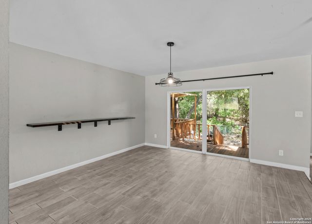 3019 Lakeview Dr, Canyon Lake, TX 78133