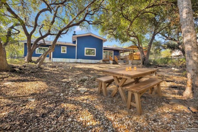 3019 Lakeview Dr, Canyon Lake, TX 78133