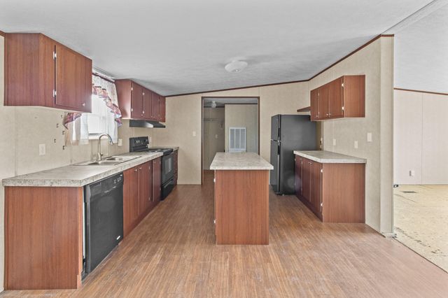 3800 Colony Road, Gruetli Laager, TN 37339