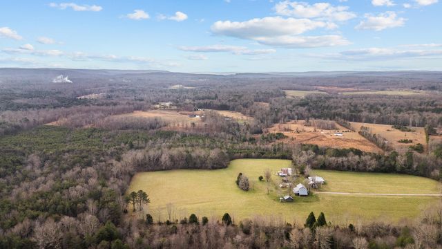 3800 Colony Road, Gruetli Laager, TN 37339