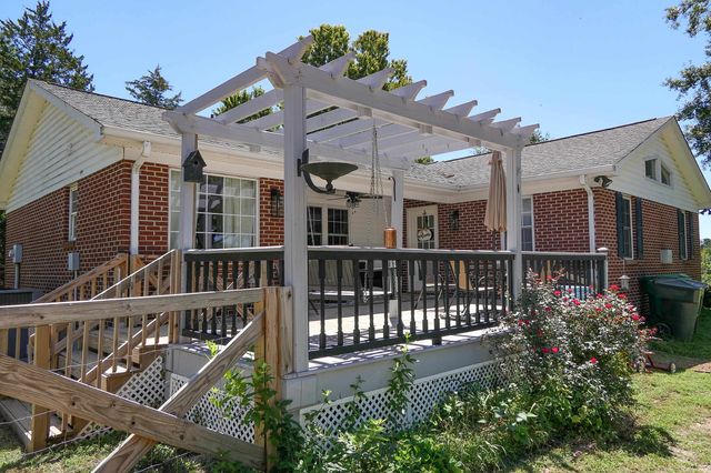 1316 Swofford Drive, Cowpens, SC 29330