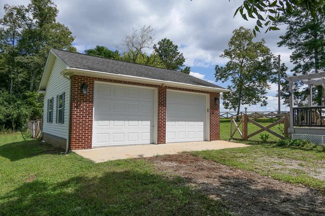 1316 Swofford Drive, Cowpens, SC 29330