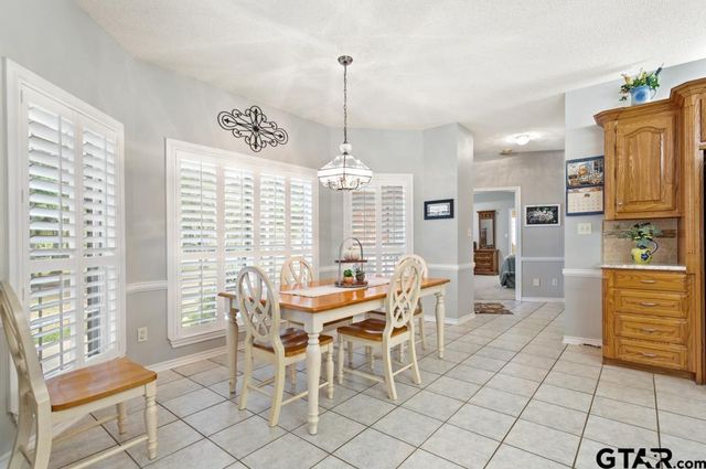 19170 CR 4126, Lindale, TX 75771