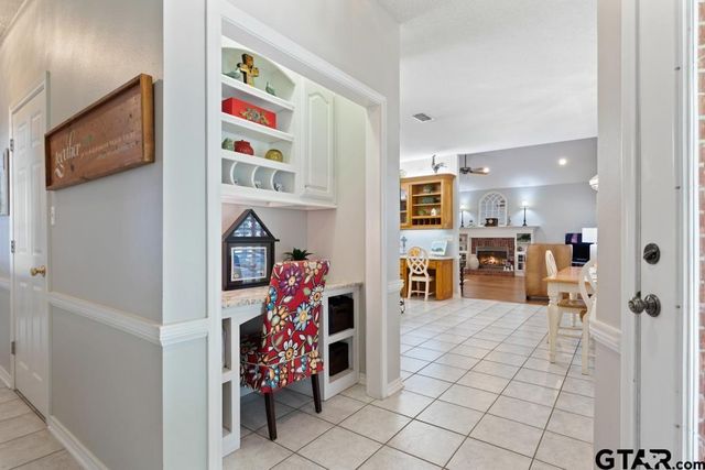 19170 CR 4126, Lindale, TX 75771