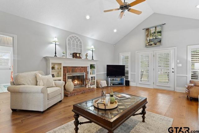 19170 CR 4126, Lindale, TX 75771