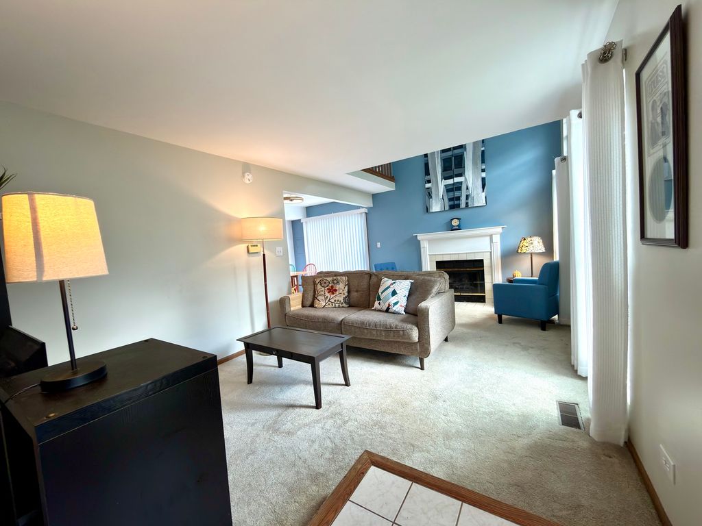 3S126 Timber Drive, Warrenville, IL 60555 — photo 4