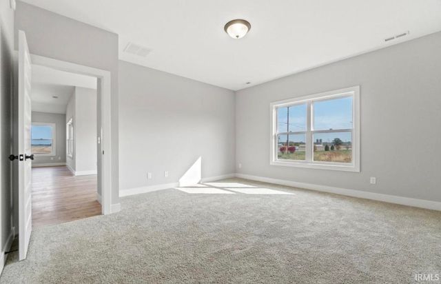 1572 Hager Way, Fort Wayne, IN 46818