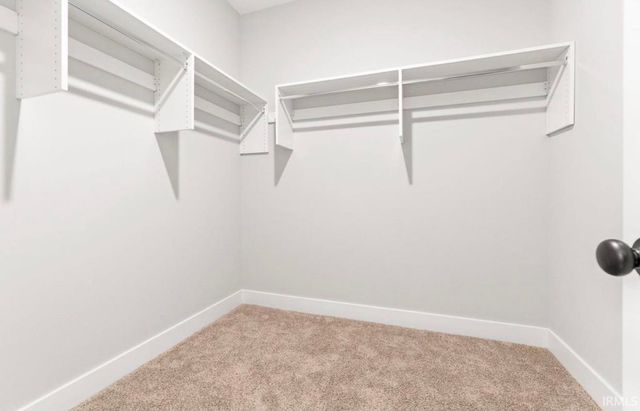 1572 Hager Way, Fort Wayne, IN 46818