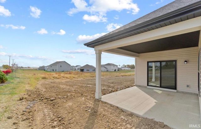 1572 Hager Way, Fort Wayne, IN 46818