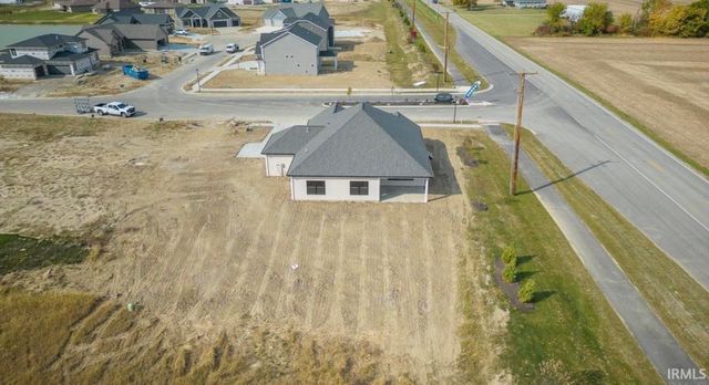 1572 Hager Way, Fort Wayne, IN 46818