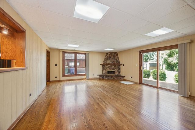 8240 W 135 Street, Orland Park, IL 60462