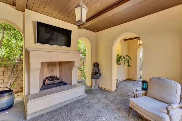 510 E. Viewcrest, Azusa, CA 91702