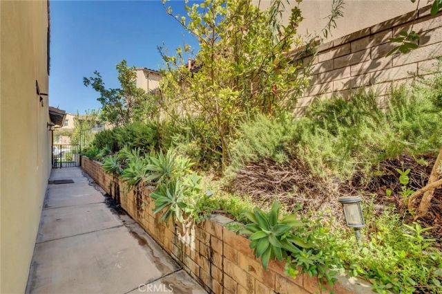 510 E. Viewcrest, Azusa, CA 91702