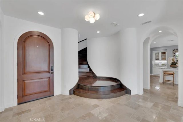 510 E. Viewcrest, Azusa, CA 91702