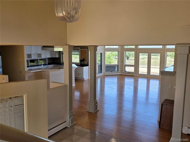 6719 Lakeside Circle, Littleton, CO 80125