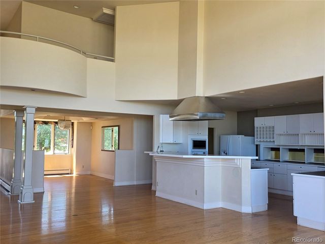 6719 Lakeside Circle, Littleton, CO 80125