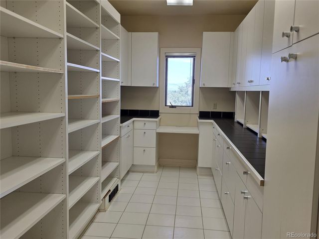 6719 Lakeside Circle, Littleton, CO 80125