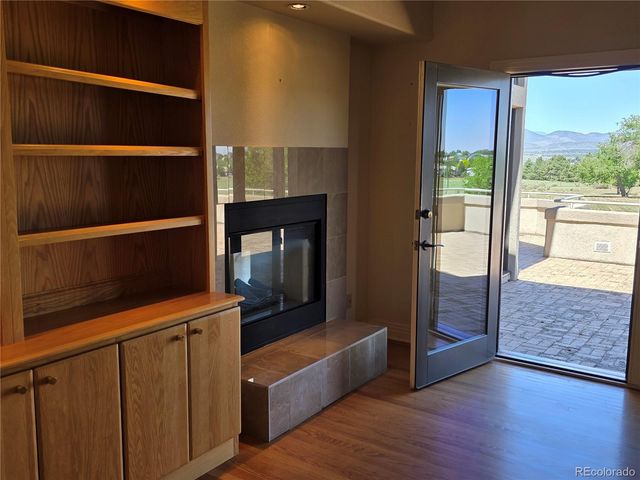 6719 Lakeside Circle, Littleton, CO 80125