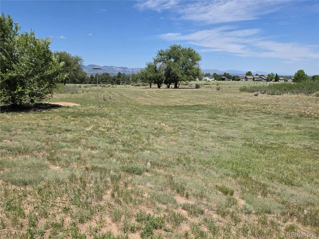 6719 Lakeside Circle, Littleton, CO 80125