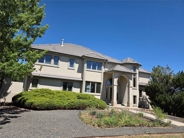 6719 Lakeside Circle, Littleton, CO 80125