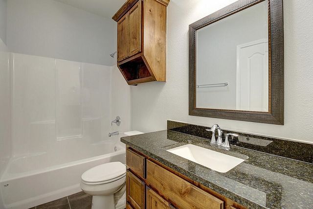 7522 Sable Creek Dr, Corpus Christi, TX 78414