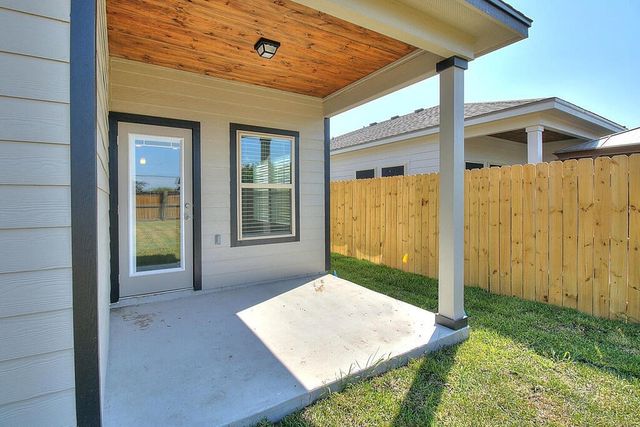 7522 Sable Creek Dr, Corpus Christi, TX 78414
