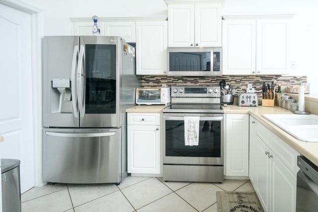 1814 Wisteria Street, Wellington, FL 33414