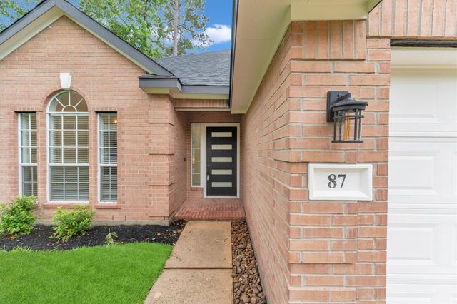 87 S Wynnoak Circle, The Woodlands, TX 77382