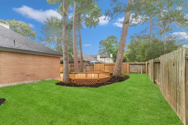87 S Wynnoak Circle, The Woodlands, TX 77382