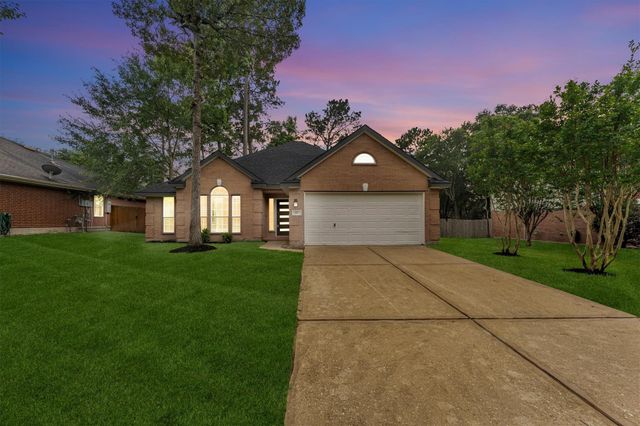 87 S Wynnoak Circle, The Woodlands, TX 77382