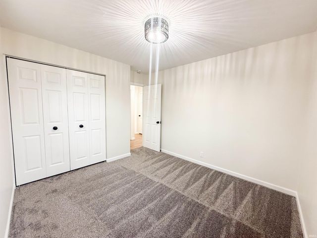 876 Hiawatha Drive, Elkhart, IN 46517