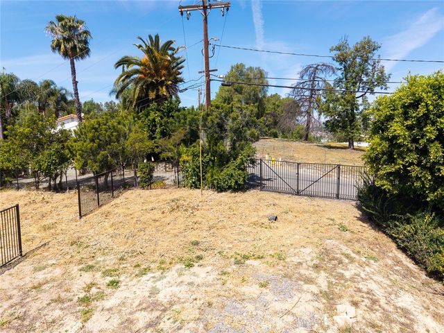 673 Castlehill Drive, Walnut, CA 91789