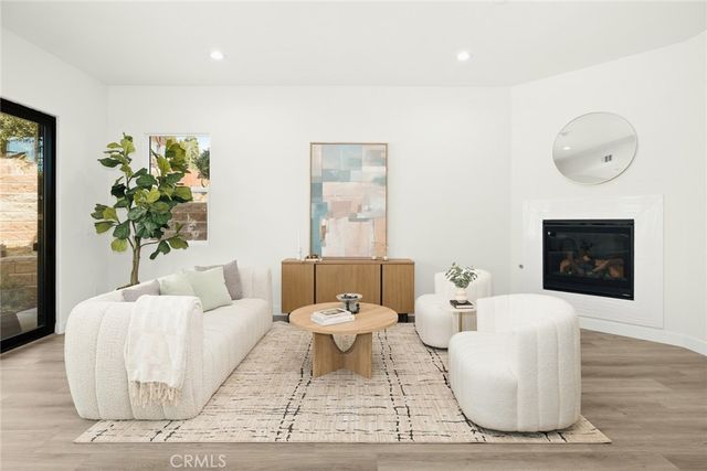 673 Castlehill Drive, Walnut, CA 91789