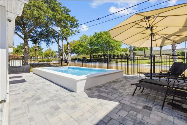 301 5th Ave. S, North Myrtle Beach, SC 29582