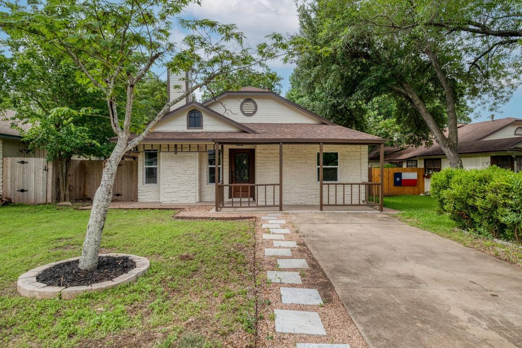 905 Wickfield LN, Austin, TX 78753