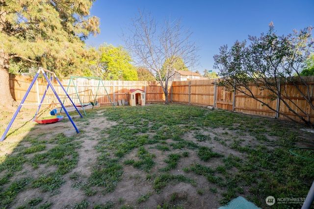 306 Belmont Avenue, Moses Lake, WA 98837
