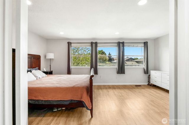 306 Belmont Avenue, Moses Lake, WA 98837