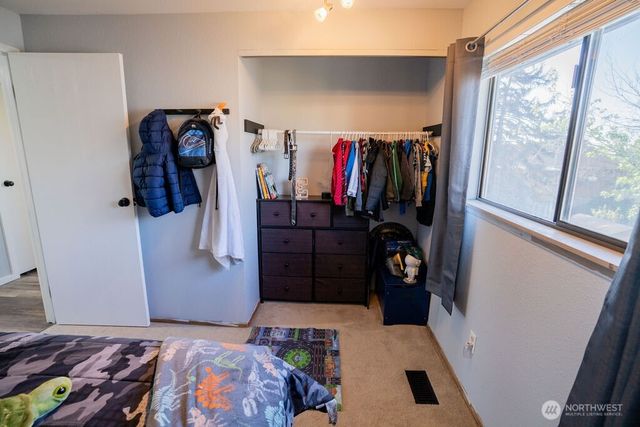 306 Belmont Avenue, Moses Lake, WA 98837