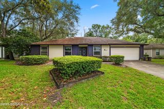 5172 JULINGTON FOREST Drive S, Jacksonville, FL 32258