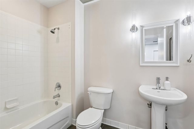 1010 CENTRAL AVENUE 413, St Petersburg, FL 33705