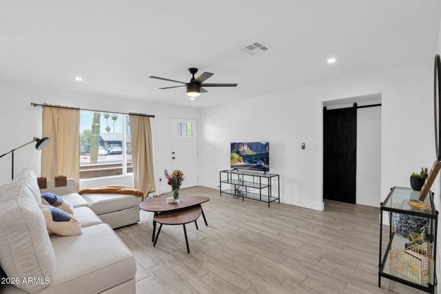 407 E AUBURN Drive, Tempe, AZ 85283