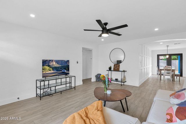 407 E AUBURN Drive, Tempe, AZ 85283