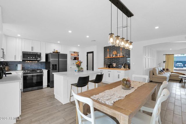 407 E AUBURN Drive, Tempe, AZ 85283